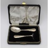 Henry Clifford Davis, a cased silver baby spoon & pusher of Art Deco design, Birmingham 1944,