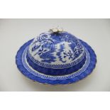 A late 19th, early 20th century Spode willow patterned muffin dish with scalloped edge, 24cm