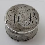 William Rudkins, A George III silver counter box, the cover engraved 'HB', London 1809, 2.7cm in