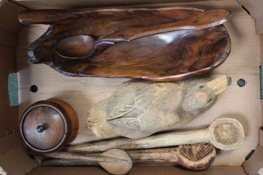 A selection of wooden wares, to include spoons, a duck, etc.