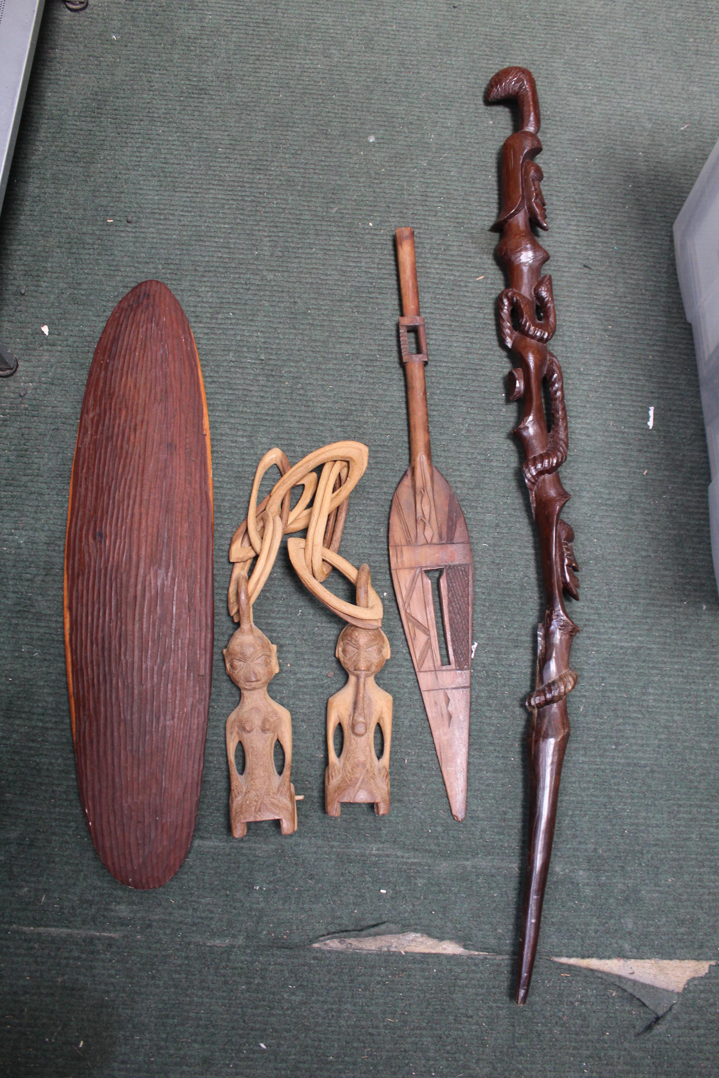 A selection of carved Ethnic artifacts - Image 2 of 6