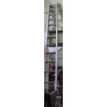 14 run extendable sliding aluminium ladder