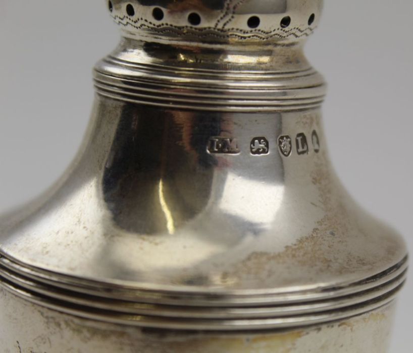 John Merry, a George III silver sugar caster, London 1806, 102g - Image 4 of 4