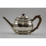 Solomon Hougham, a George III silver teapot, London 1799, 482g