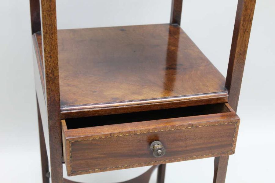 A Georgian mahogany wash stand, plain with single drawer - Image 4 of 4