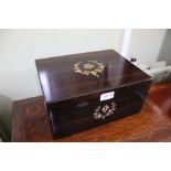 A coromandel jewellery box