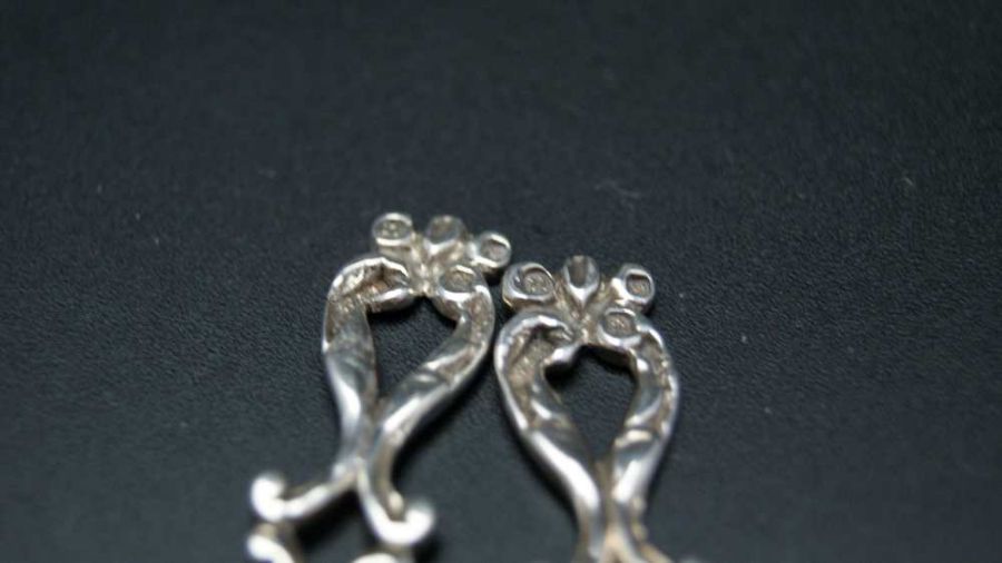 A pair of Victorian Scottish silver confectionary spoons, Edinburgh 1894 - Image 3 of 5