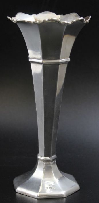 Henry Matthews, an early 20th century silver posy vase, tapering octagonal form on platform base, 16