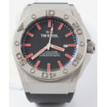 TW STEEL. TW Steel gents wrist watch. CE5005. RRP £399. (Boxed) BOOK A VIEWING TIME SLOT ON OUR