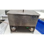 An Elma ultrasonic cleaning tub - Transsonic T460/H BOOK A VIEWING TIME SLOT ON OUR WEBSITE FOR THIS