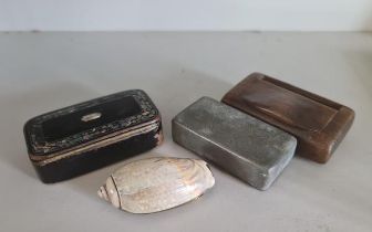 Four various snuff boxes.