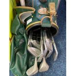 A set of golf clubs in bag.