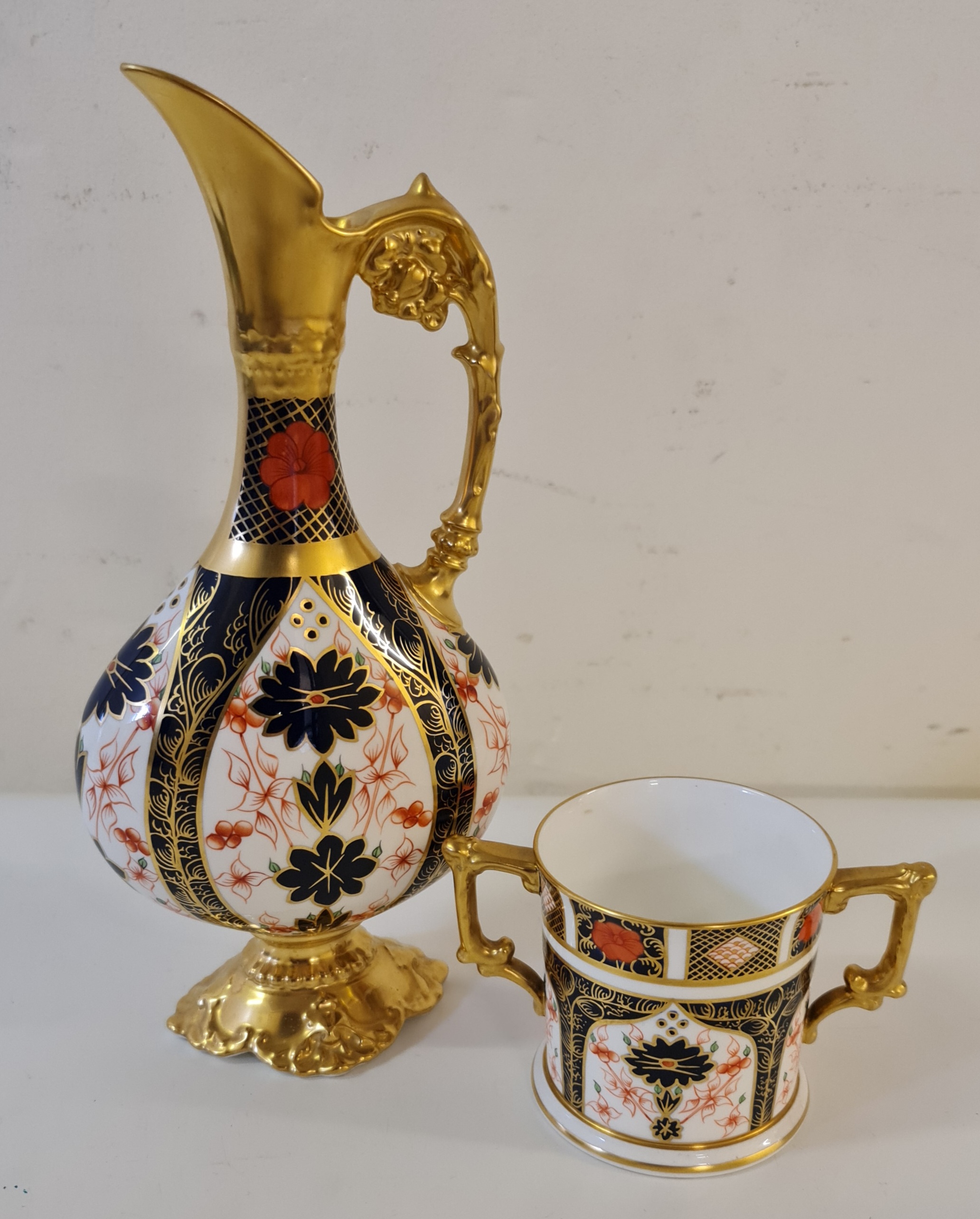 A Royal Crown Derby Imari jug and loving cup 1128.