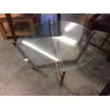 Glass circular table