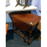 A mahogany gateleg table