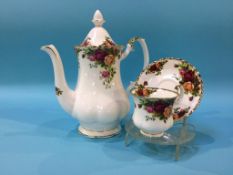 A large quantity of Royal Albert Old Country roses china