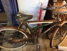 A Gents Raleigh bike