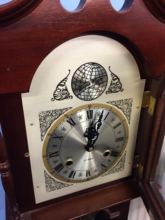 A modern Tempus Fugit 31 day Grandmother clock - Image 3 of 3