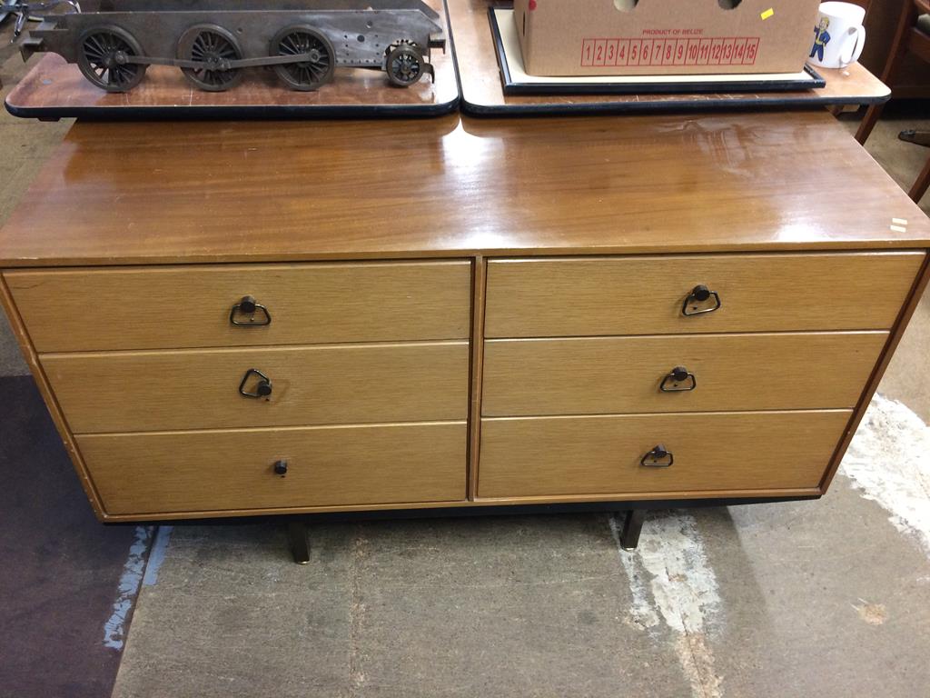 An oak chest of drawers, dressing table etc. - Image 2 of 2