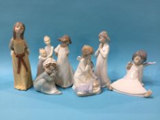 Five Lladro figures, one Nao and one Royal Worcester (7)