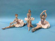 Three Nao ballerinas