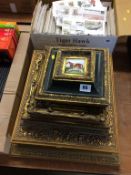 A quantity of modern gilt framed prints