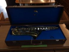 A Weltklang saxophone