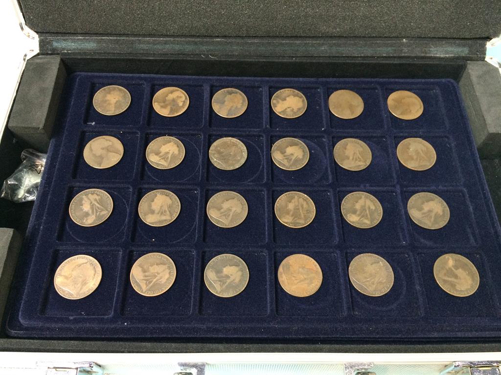 A coin collection, in aluminium case - Image 5 of 7