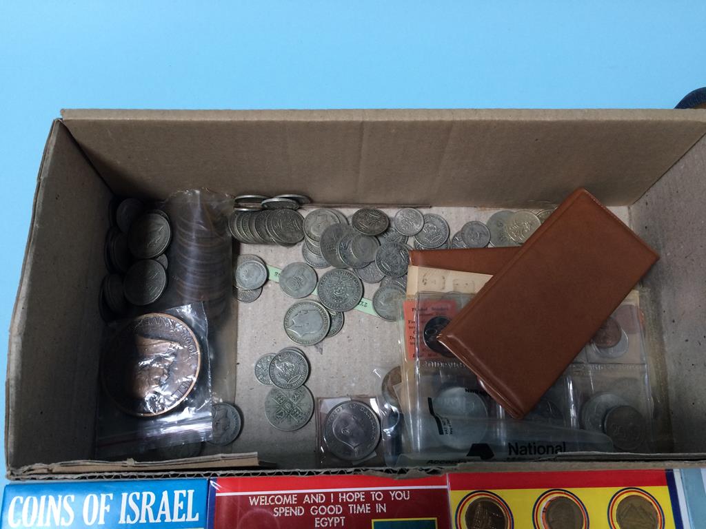 A box of various coinage - Image 4 of 4