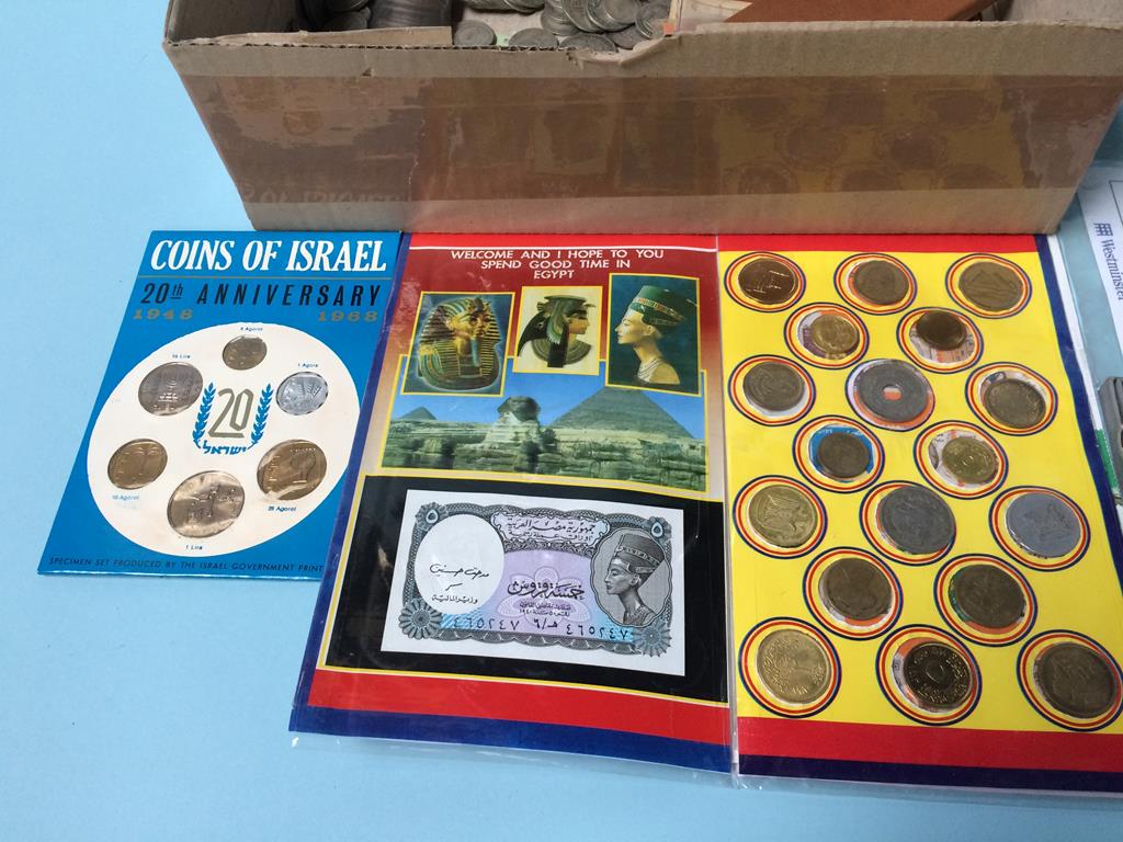 A box of various coinage - Image 2 of 4