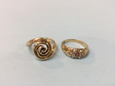 Two 9ct gold rings, 5.8g