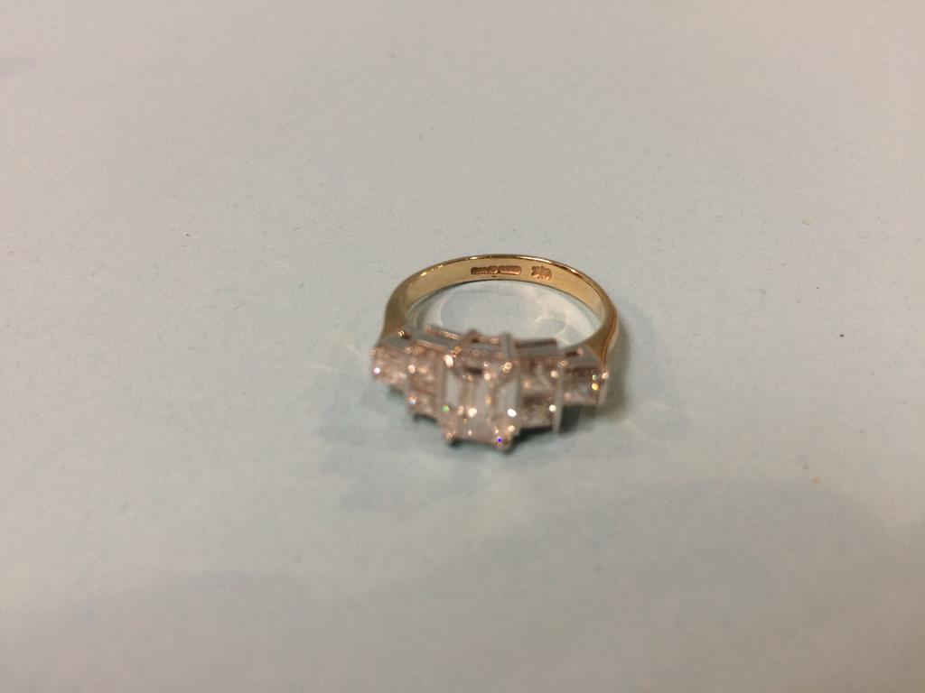 A 9ct and cubic zirconia dress ring, size 'K', 3.4g - Image 2 of 2