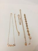 A quantity of 9ct chains etc., 16g