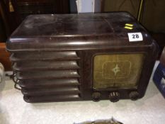 A 1930s Art Deco Bakelite radio