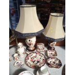 Two Masons table lamps and eight other pieces