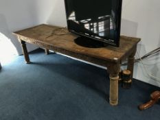 An oak plank top table