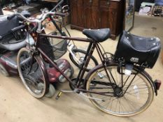 A Courier bicycle and satchel