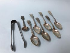 A quantity of silver spoons, 5oz