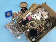 A collection of costume jewellery