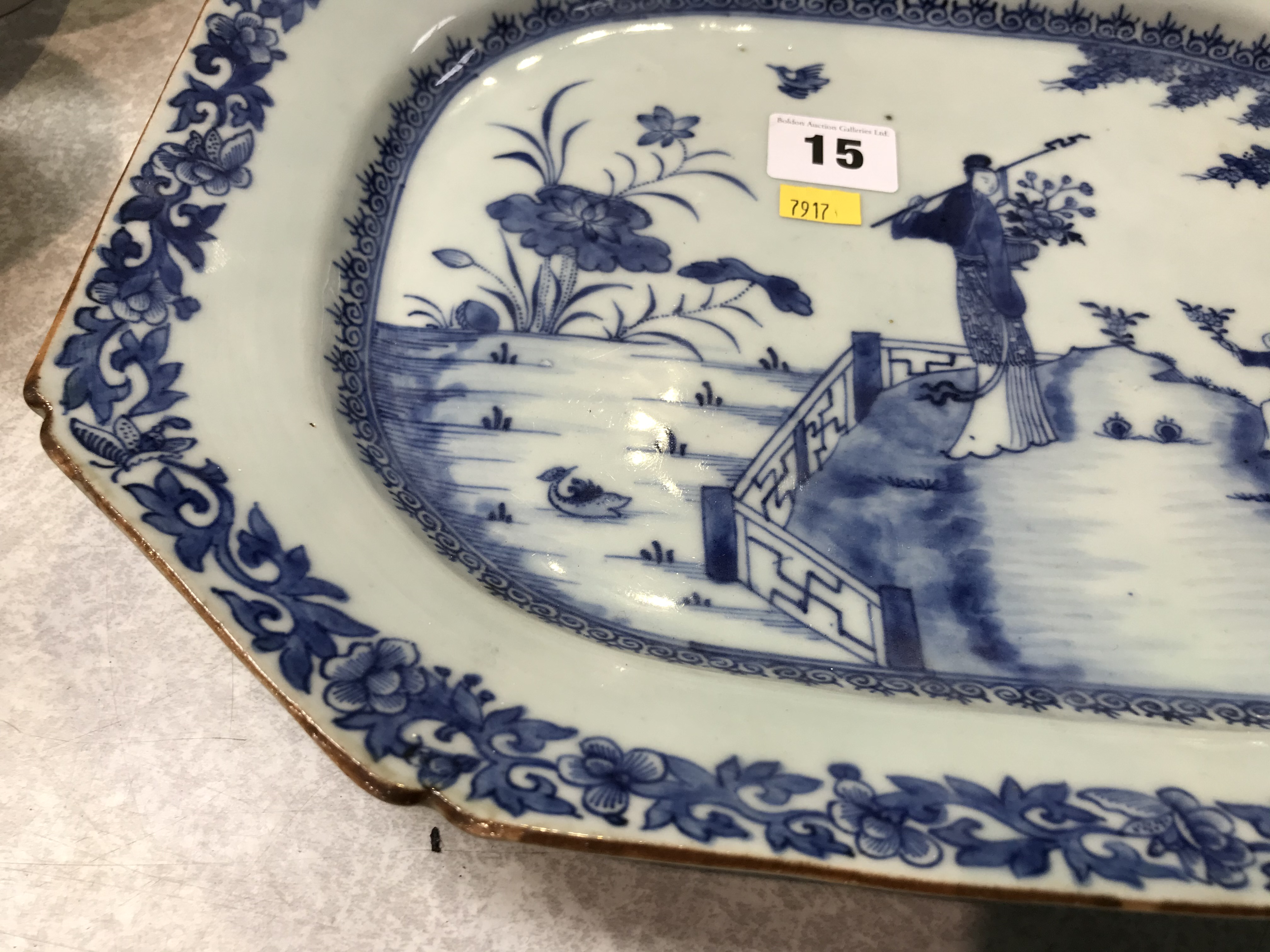 A Chinese blue and white oblong dish, 35cm wide - Image 7 of 11