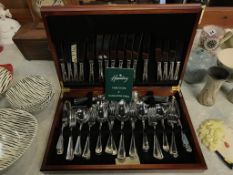 A Housley canteen of cutlery