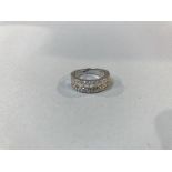 A 9ct white gold ring, approximately 1ct of diamonds, colour G-H Si