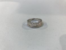 A 9ct white gold ring, approximately 1ct of diamonds, colour G-H Si