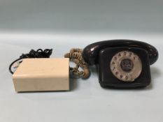 A Silver Jubilee 1977 commemorative telephone