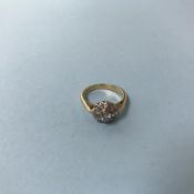 An 18ct gold diamond ring, 2.8g size 'I'