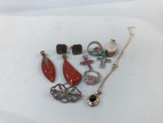 A quantity of silver jewellery etc.