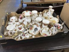 A quantity of Royal Albert Old Country Roses china