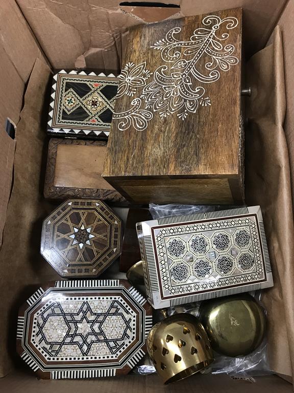 A collection of jewellery boxes - Bild 2 aus 2