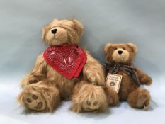 Two Boyds Heirloom Collection Teddy Bears,'Bandit Bearloom', golden plush, with red bandana, 38cm