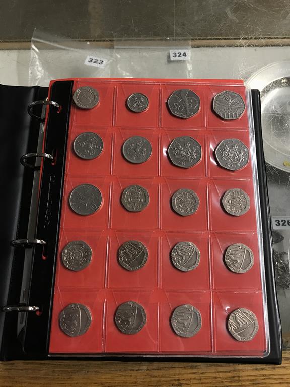 Two boxes of coins, to include eight Change Checker files of various coins, including collectors £ - Image 77 of 106